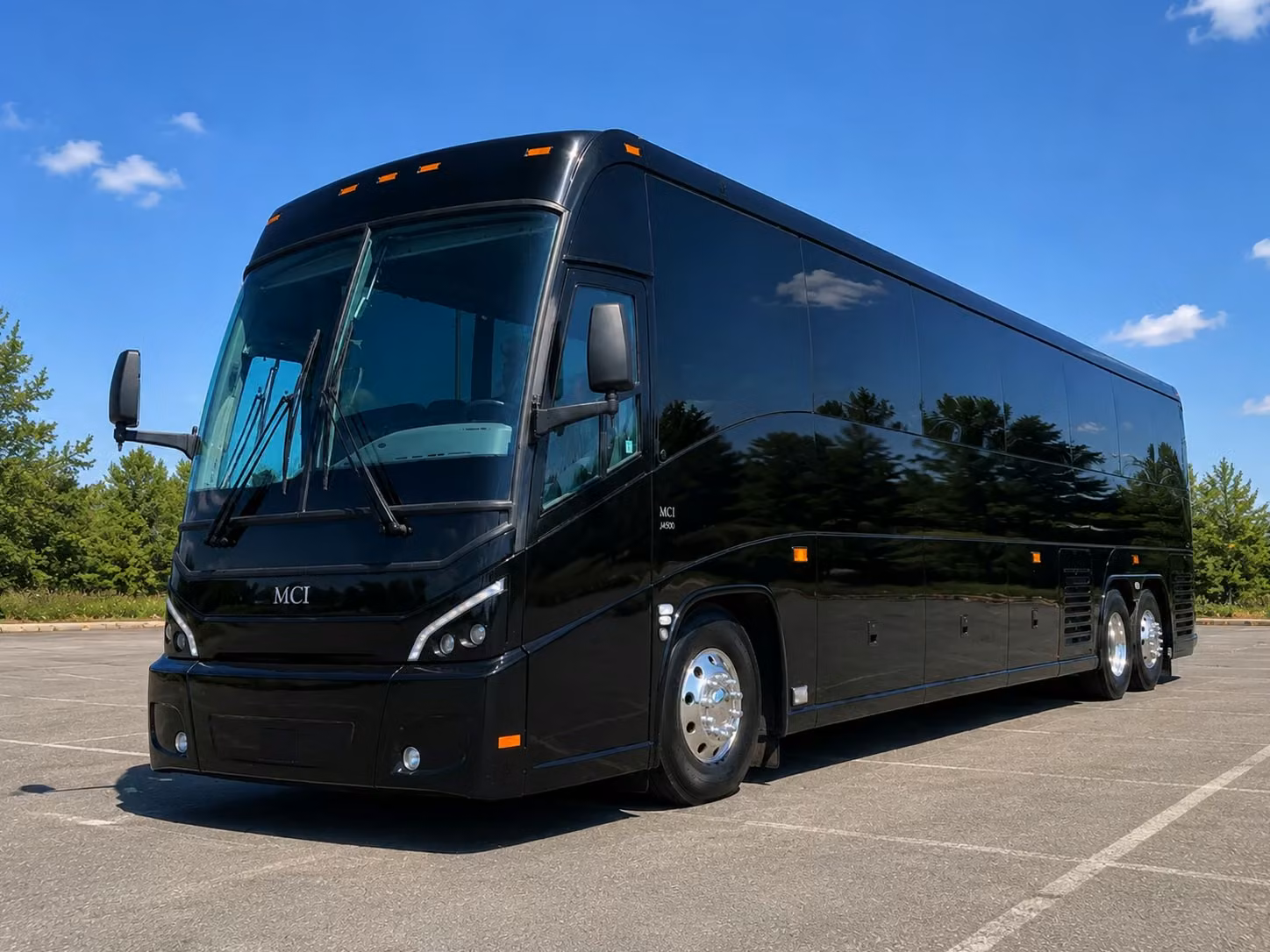 keeping merced county fair groups together with charter bus rentals