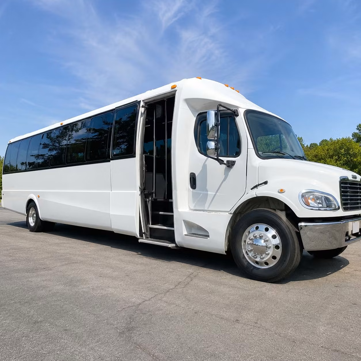 minibus rentals for merced youth groups and mission teams